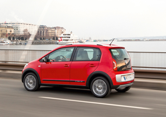 Vw UP! Cross 2013 Fahrerseite Vw UP! Cross 2013 Fahrerseite