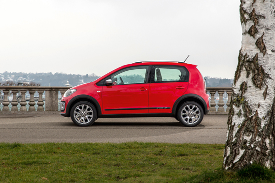 Vw UP! Cross 2013 Fahrerseite