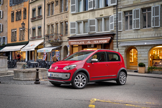 Vw UP! Cross 2013 Fahrerseite