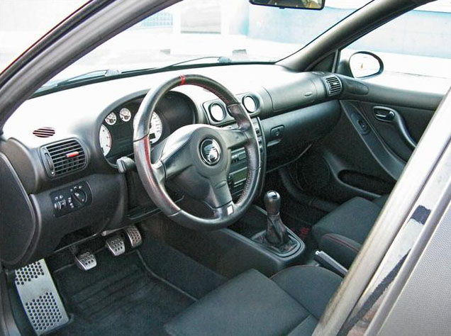 Seat Leon Cupra R Gt2871 Seat Privat Fahrzeugmarkt Vw Page Forum Hilfestellung Und News Bei Volkswagen Golf Passat Touran Tuning Tuv